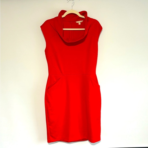 Banana Republic Red Bodycon Dress with pockets - Picture 2 of 5